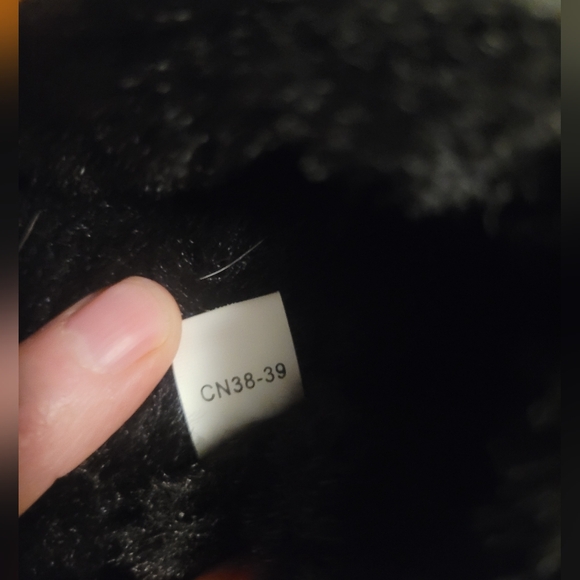 Slippers - Cozy - Picture 4 of 4